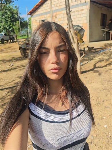 Adriana Lima: A Vida de uma Modelo Brasileira