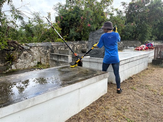 UVI Students Give Back During Spring Break With Frederiksted Service Projects