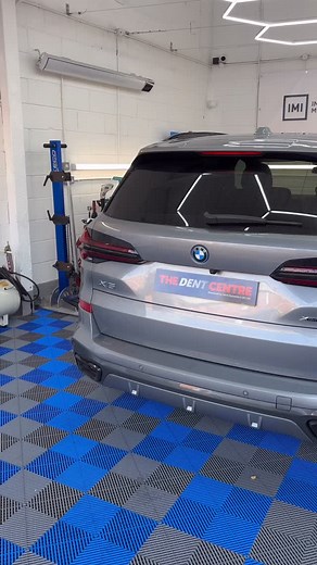 Today’s we’ve an extended video of a 2024 BMW X5 door repair, this is a LONG video but well worth the watch. 👀 Could paintless dent removal be the solution for you? Contact us today for a quote! 😎 📞 01226 899136 📩 info@thedent-centre.co.uk 🌍 www.thedent-centre.co.uk IMI - Institute of the motor industry accredited. Electric Vehicle accredited. ⚡️ | The Dent Centre