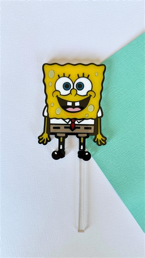 Julie Domingue on Instagram: "Who lives in a pineapple under the sea? 🍍🧽 SpongeBob SquarePants ( Acrylic cake topper ) #spongebob #spongebobsquarepants #spongebobcake #spongebobcaketopper #acryliccaketopper"