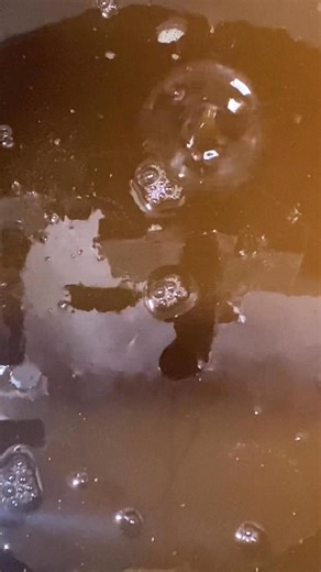 When it’s your job to run the syrup draw off at midnight and you are trying to get creative with the video skills 😂. Someday when we have an auto draw off I just might miss this responsibility!! ❤️🍁 #maplegoals | Keuka Maple