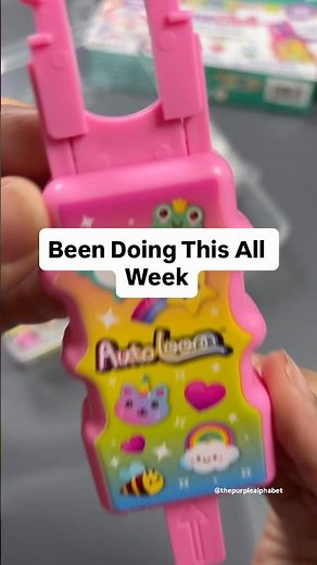 Easiest way to make rainbow loom bracelets. #rainbowloombracelet #braceletmaking #easybracelet