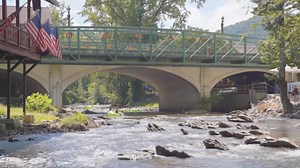 Raise your hand if you love tubing season!! We've got a list of our favorite tubing adventures from around the state — let us know if we've missed your fave. | Explore Georgia