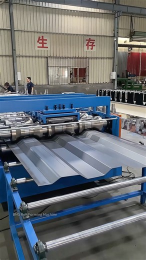 Carriage Panel Roll Forming Machine #rollformingmachine #industrialmachinery