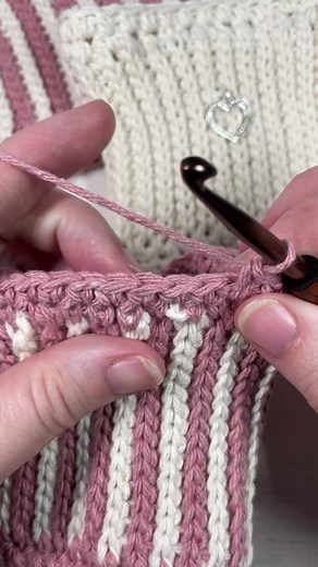 A Spiked single crochet can add a wonderful textured edging! #crochet #crochetersoftiktok #valentinesdayproject