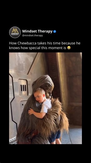 This interaction embodies the best of humanity. I love how Chewbacca takes his time. ❤️. Credit:- @magicallypaiigey Follow for more 👉 @mindset.therapy DM for credit or removal request (no copyright intended) ©️ All rights and credits reserved to the respective owner(s) | Mindset Therapy