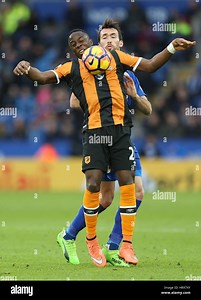Hull City's Adama Diomande and Leicester City's Christian Fuchs battle for the ball during the Premier League match at the King Power Stadium, Leicester. PRESS ASSOCIATION Photo. Picture date: Saturday March 4, 2017. See PA story SOCCER Leicester. Photo credit should read: Steven Paston/PA Wire. RESTRICTIONS: EDITORIAL USE ONLY No use with unauthorised audio, video, data, fixture lists, club/league logos or "live" services. Online in-match use limited to 75 images, no video emulation. No use in 