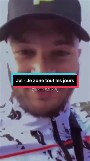 Titre ➡️ Jul - Je zone tout les jours @JUL 📀👽💿 #pourtoi #foryou #fyp #fypシ #jul #detp #doretdeplatine #teamjul #juljuljul #julparole #paroles #rappeur #juldetp #rapfrancais #teamjulavie #julexclu #rapfr #julfans