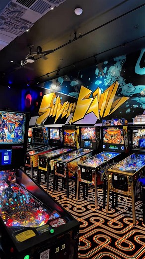 Our friends at Silver Ball Social Club are turning one this Sunday, 7/19, and they're throwing a birthday party you won't want to miss! 🕹️✨ Join the celebration all weekend long with food and drink specials, half-price pinball on Sunday, and karaoke starting at 8 PM—so be ready to help sing