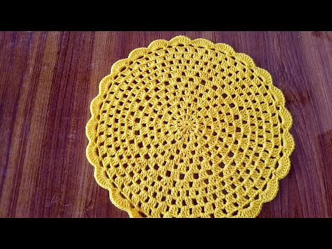 How to Crochet a Granny Round Table mat / crochet round table runner tutorial