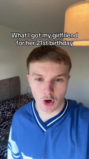 Thoughtful Gifts for Your Girlfriend's 21st Birthday