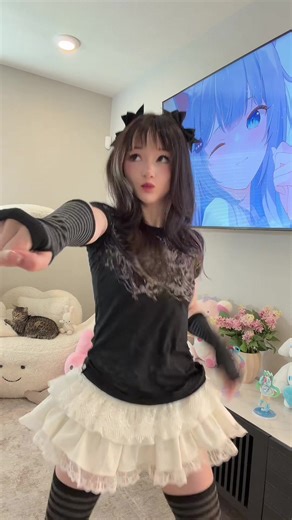 censoring the lipstick i accidentally got on my invisalign 🫩 | lipstick