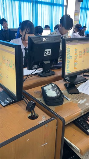 ขอบคุณสำหรับวันนี้ เด็กๆตั้งใจเรียนดีมาก เรื่องการเขียนโปรแกรมโดยใช้คำสั่งเงื่อนไข #scratch #coding #ไปกันต่อจ้า | Arunee Jantrapoon