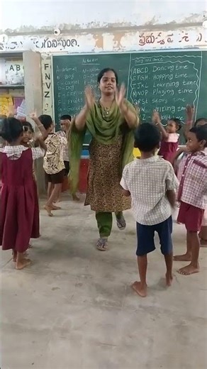 2nd class English rhyme sing and dance