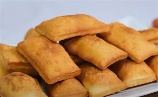 Ako imate 15 minuta i samo 5 sastojaka: Napravite mekane uštipke od jogurta