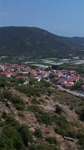 Escape to Eleftheres, Kavala: Scenic mountains, lush vineyards & stunning views of Nea Peramos! 🍇⛰️