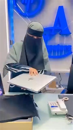 159K views · 1.6K reactions | HP Laptop Core i7 Price 8,000/- ✅Touch screen ✅Intel Core i7 1135G7 ✅11th Generation ✅16 GB Ram ✅512 GB SSD ✅15.6 FHD Display ✅Windows 11 (Dos) ✅4 GB Dedicated Graphic Card ✅Nvidia GeForce MX 350 ✅ | pakistan saler 5 | Facebook