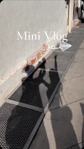 𝘾𝙞𝙖𝙤 𝙒𝙚𝙣 𝘾𝙖𝙧𝙢𝙚𝙣 on Instagram: "Mini Vlog 🤍 喜欢一起到处走走看看打卡拍照！👣 在这个炎热的天气必须搭配上饮料！🥤 CHAGEE 推出的新系列！在这个炎热的天气喝最适合不过啦✨ •⁠ ⁠Citrus Jasmine Tea 橙柠青云🍊+🍋 •⁠ ⁠⁠Minty Citrus Jasmine Tea 清凉因子•橙柠青云🍊+🍋 橙子➕柠檬特别解暑清爽，再搭配 - 清凉因子 真的很好喝！🫶🏻 大家一起带上朋友到CHAGEE来尝尝吧！🤍 #CHAGEEXHOK #CHAGEE #CHAGEETOGETHER #CHAGEEMY"