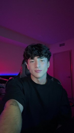 Tony Lopez (@tonylopez)’s videos with original sound - .