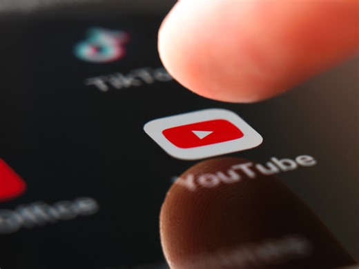 Tibo Inshape en immersion à l’aéroport de Biarritz