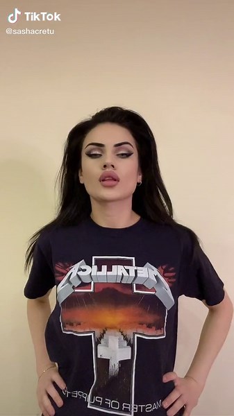 Space Enigma and Sasha Cretu: Slow Zoom for Your Notes