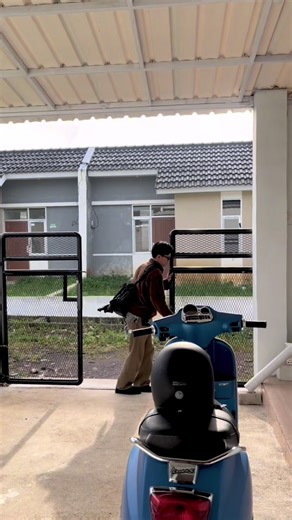 Exploring the Symbolism of Blinding Lights