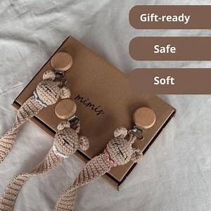 Handmade Crochet Bear Pacifier Clip – Beige Teddy With Wooden Clip, Unisex Baby Shower Gift, Neutral Newborn Accessory-baby Girl Boy Gift - Etsy