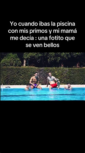 Momentos divertidos en la piscina con mi familia