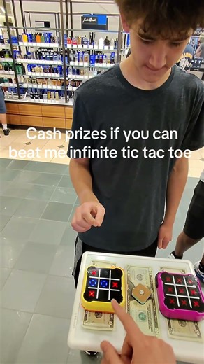 Cash prizes if you can beat me! Infinite tic tac toe his frien just won the $20. Let’s see what he’s