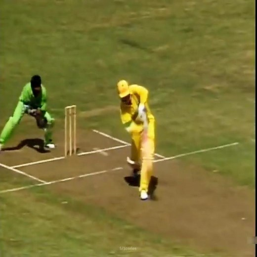 Nadeem Ghauri Brilliant Bowling Vs Tom Moody WSC ODI Final Sydney 1990