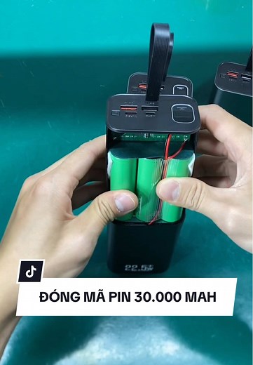Sạc Dự Phòng 30000mAh Sạc Nhanh 22.5W