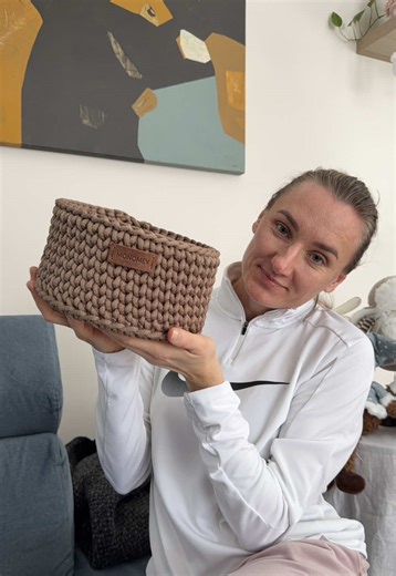 Full tutorial on my YouTube “Crochet designer Simona” #crochetgift #crochetersoftiktok #howtocrochet #housewarminggift #diy