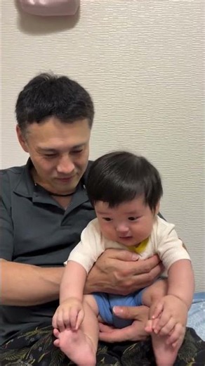 Is Shota crying or laughing after being away from his mom, everyone? #mika010723