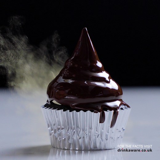 Black velvet is the new red velvet and we love it! And once you’ve tried these Black Velvet Cupcakes with a Baileys Chocolat Luxe molten caramel centre, we’re sure you will too. Click here to shop the ingredients 👉 https://go.whi.sk/xBcjL Contains alcohol, content suitable for over 18s. Enjoy responsibly. | Tastemade UK