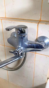 10K views · 44 reactions | DIY plumbing basics! How to fix a shower faucet #diy #lifehacks #tips | Vanke Bulb | Facebook