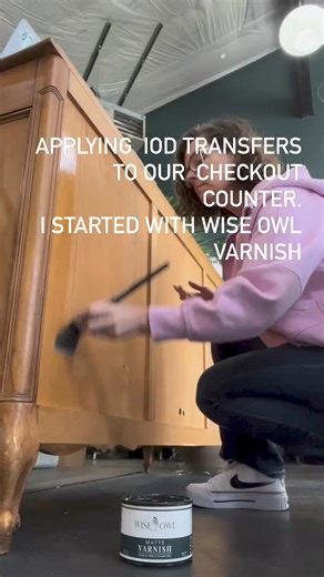 The process to applying transfers? @glorious.greenhouse has the answers for you! Wise Owl Paint Varnish before application and to topcoat. Strong enough finish for the front counter. Isn’t it the sweetest check out counter now?! | Wise Owl Paint