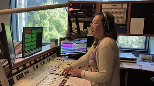 Congratulations to Holly Quan, 2021 Bay Area Radio Hall of Fame Newscaster Inductee. For 24 years Holly has been a trusted voice reporting the Bay Area’s biggest stories. A well-deserved honor for one of the best and brightest in the business | KCBS Radio