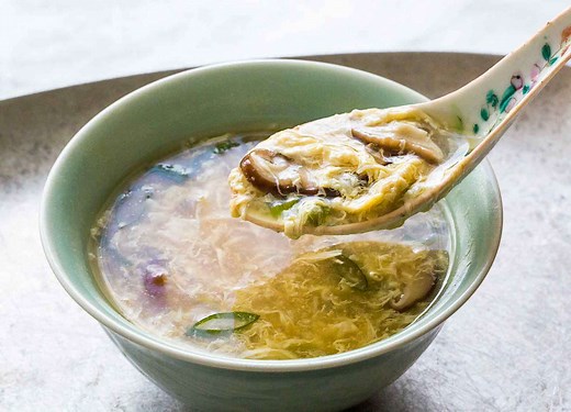 For a Quick Lunch, Make This Easy, 15 Minutes Egg Drop Soup