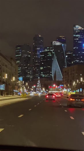 Exploring the Vibrant Nightlife of Moscow in 2021
