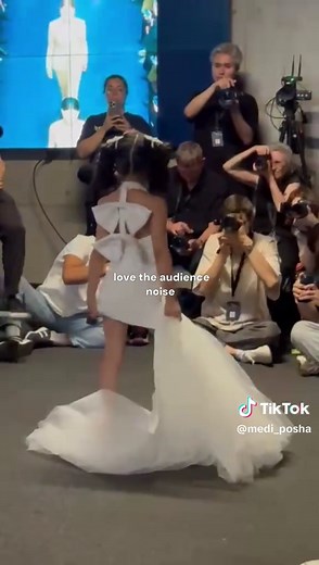 Boost Your Energy and Confidence with Model Walking Tips