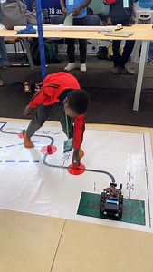 3.9K views · 1.7K reactions | Compétition nationale Robot Kids BURKINA ! Let’s go GOBELAB ! | Programming School | Facebook