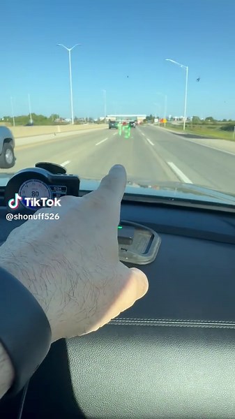 Different Ways to View Your Car Speed Effectively