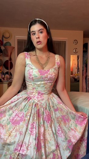 80s Inspired Dresses for Women | Vintage Clothing Fashion TikTok