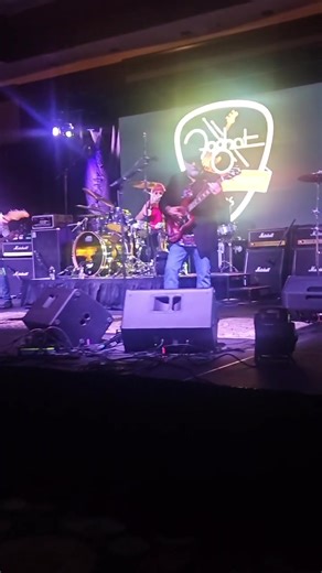 Drivin' On at We-Ko-Pa Casino Resort | Foghat