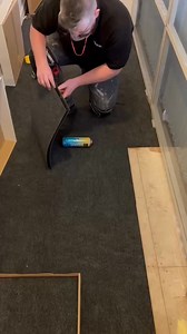 82K views · 266 reactions |  The perfect Carpet tile demo ✅ #howto #tips #tricks #teirnanmccorkell #flooring #manchester #flooringinstaller | Solutions Made Easy | Facebook