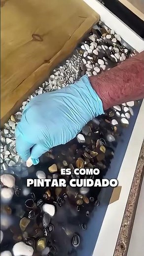 como usar la resina para hacer una mesa tipo rio #resina #resinaepoxica #resinaepoxi #resinaepoxy