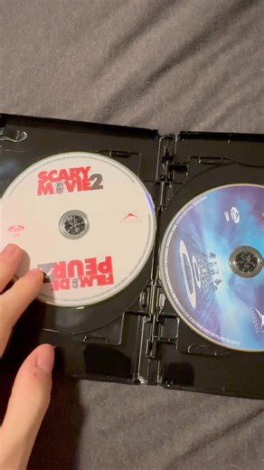 Scary Movie: 5-Film Collection DVD (Canadian Copy) Overview