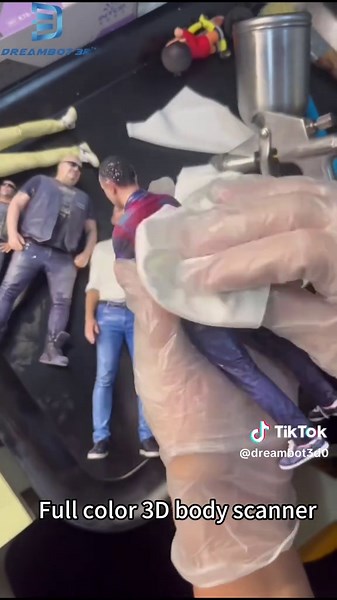 Real people model. Full color 3D body scanner. #dreambot3d #3D #3dscanner #3dprinting #3dfigure