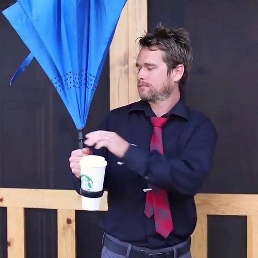 92K views · 351 reactions | Bet you didn't know you needed an umbrella with a cupholder til now. https://chdr.tv/87ab8 | Cheddar Gadgets | Facebook