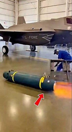 Seconds From Disaster Inside an F-35 Hangar